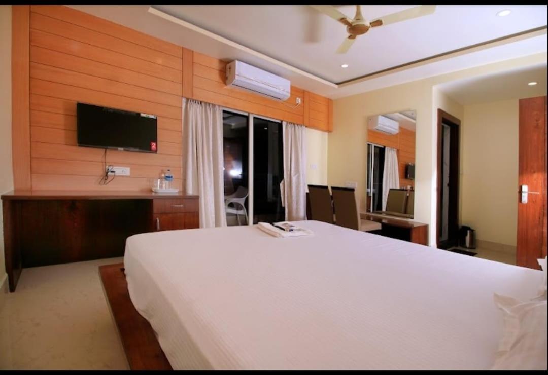 Prince Palace Jhargram Экстерьер фото